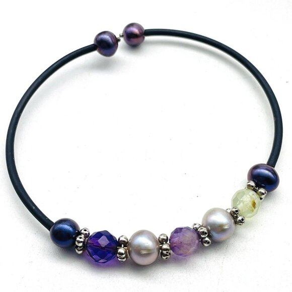 Beaded Memory Wire Bracelet Purple Beads Faux Pearls Modern Fashion Jewelry - Picture 1 of 6